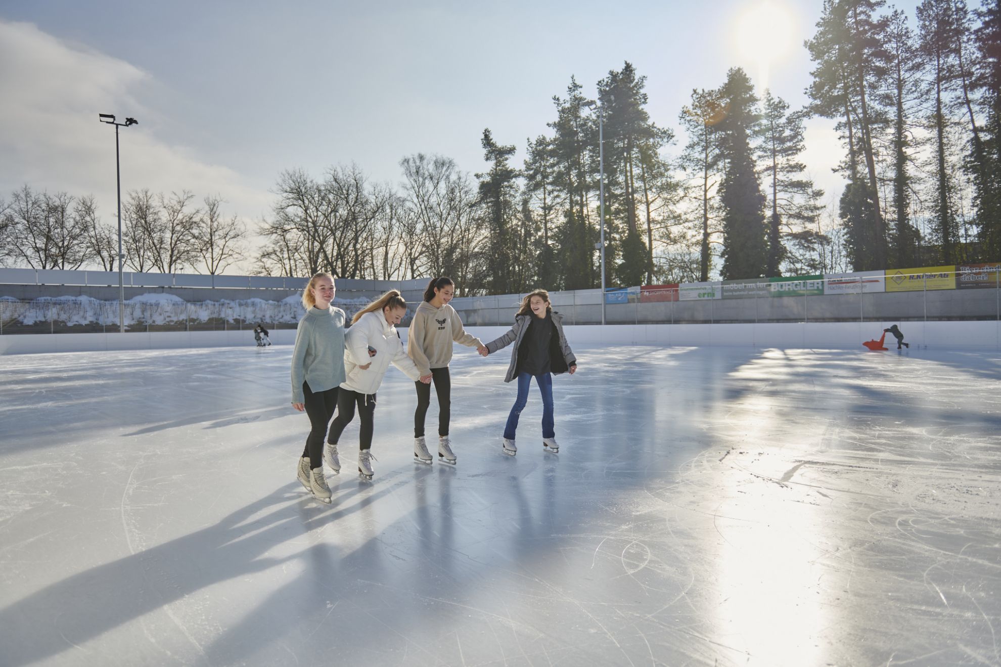 Eiszauber und glitzernde Kufen