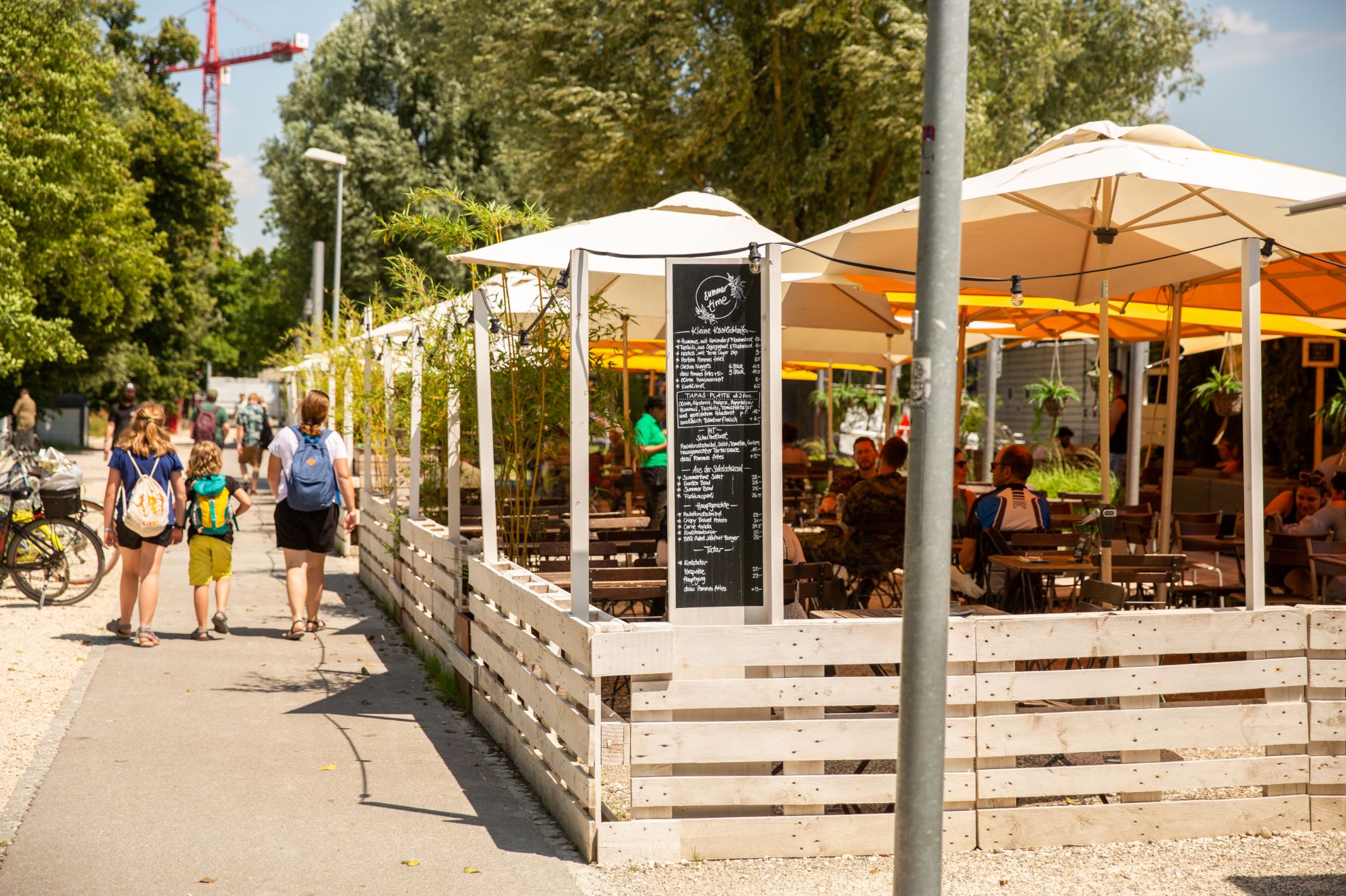 Sommergenuss direkt am Wasser
